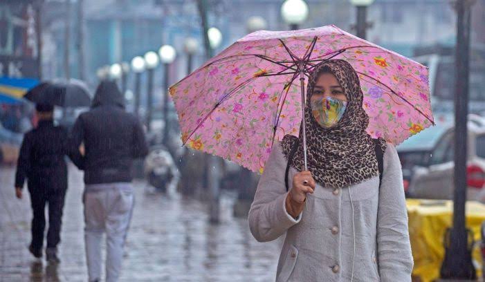 MeT predicts light rain, gusty winds in Kashmir till June 21, heat wave in Jammu from June 22